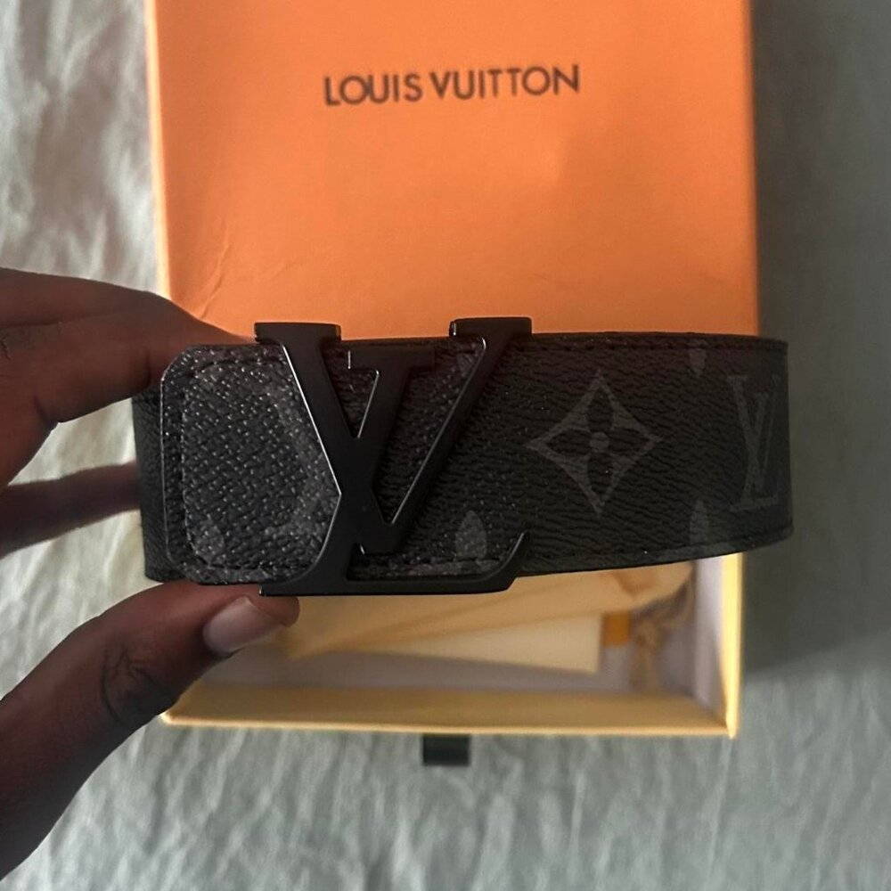 Black Louis Vuitton belt